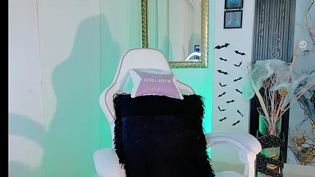 Madison_Jackson webcam