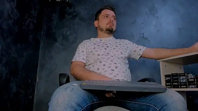 Master_Mark_Wayne webcam