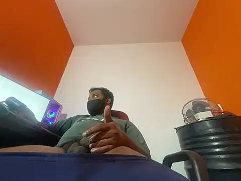 Indian_playboy_master webcam