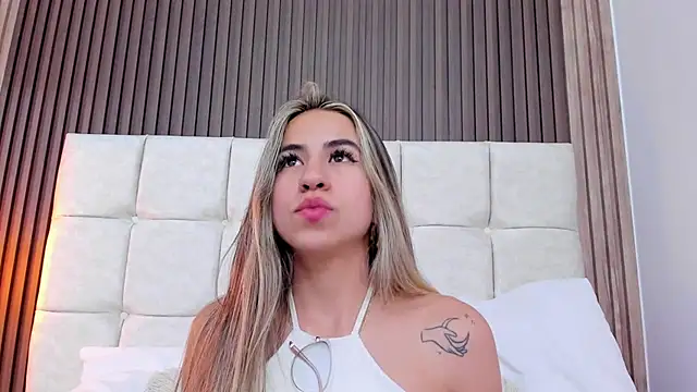 Ariana_greenblat webcam