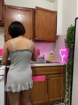 Heyalexaaa_love webcam