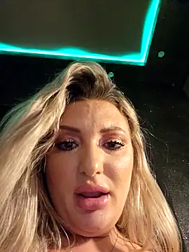 Blondie_Sasha webcam