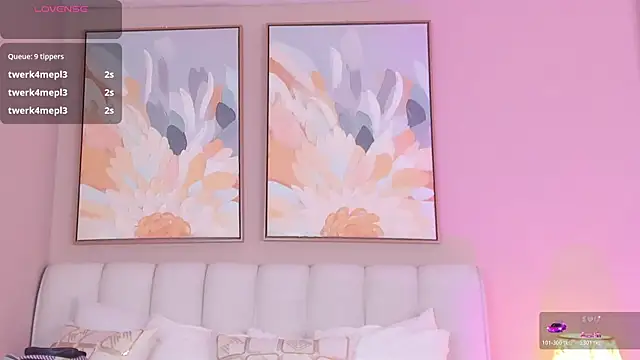 MiaTaylorSweet webcam