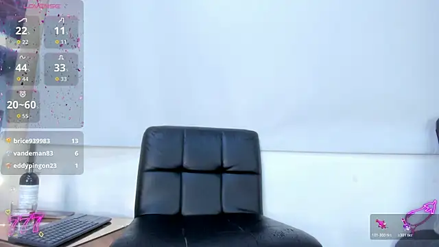 violet_milleer webcam