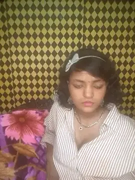 Freakingromance webcam