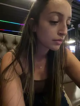 BelleLouiseVp's live cam