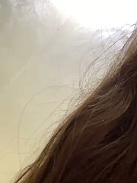 Labelleamira's live cam