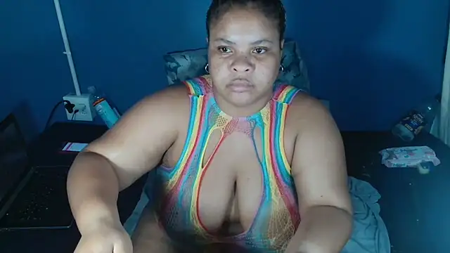 Sweet-Bella17 webcam