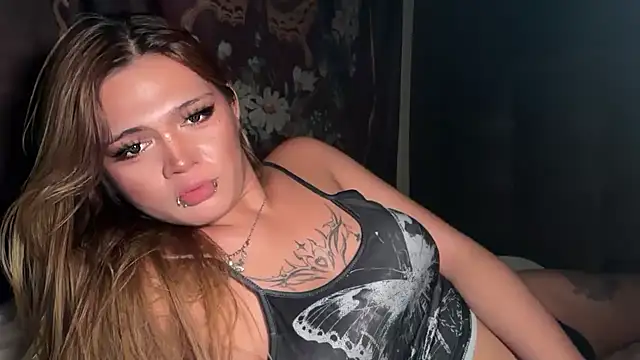 Claire_Brooke webcam