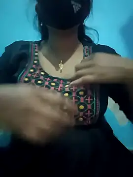 Sexyradha_