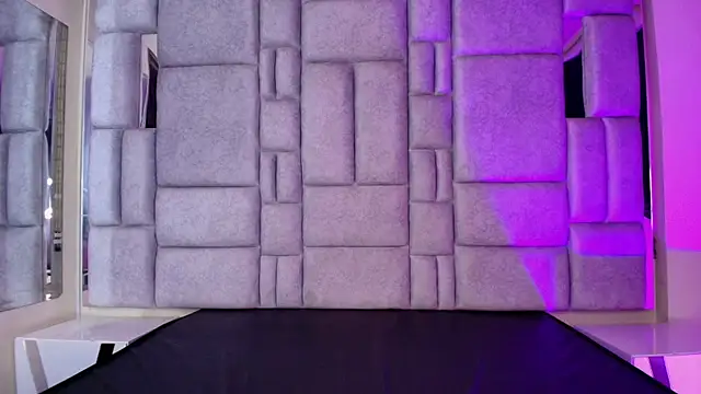 Zafiro_claire webcam