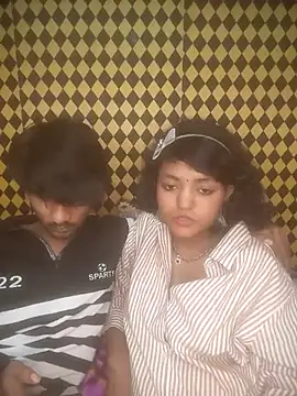 Freakingromance webcam