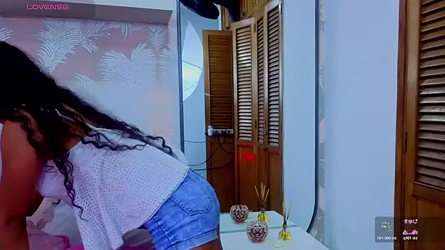 Emma_Thompssonn webcam