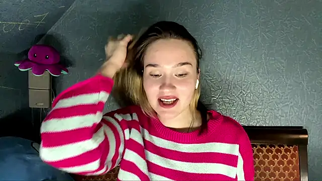 CarmelaLiebherr webcam