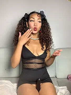 NaughtyLatinaxxx webcam