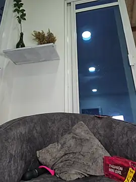 Pretty_Julieta webcam