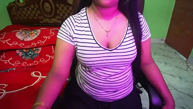 BengaliQueenStar webcam