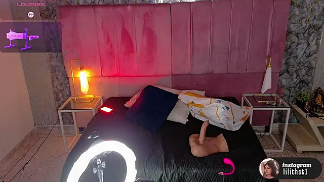 lilithst_ webcam