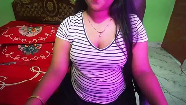 BengaliQueenStar webcam