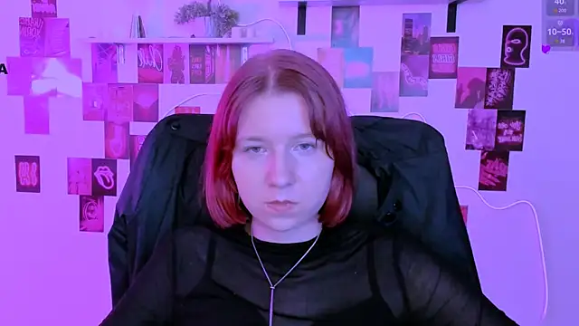 gloria_bubble webcam