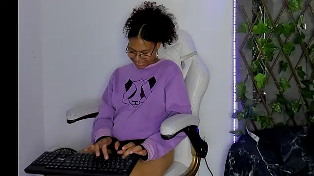 tatianasquirthot webcam