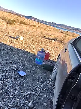 floppypickle4u (Ask my age) - Shirt off sexy way