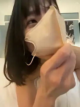 mayumichan13 live sex cam