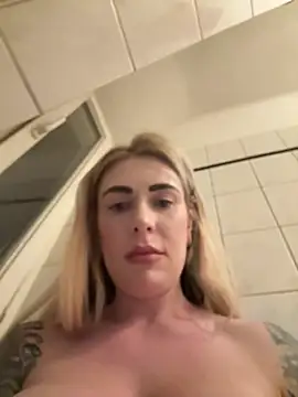 SelinaGalinsky6 live sex cam