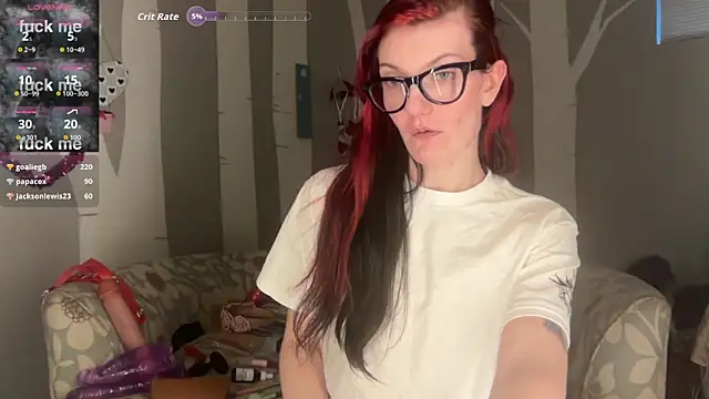 YourFavCanadianMILF webcam