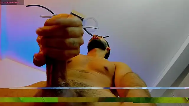 noah_corvelle webcam