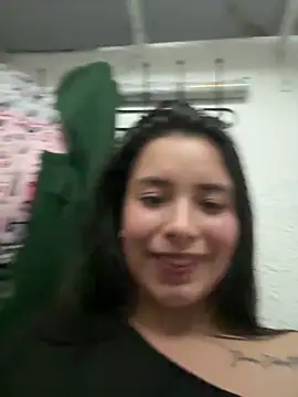 Miss_Bella_Flame webcam