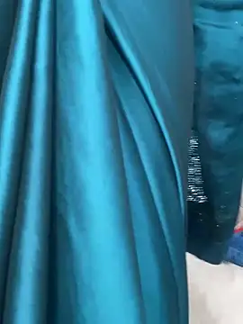 escape_with_me webcam