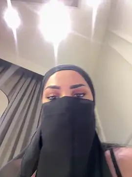 Blackpearll1 live sex cam