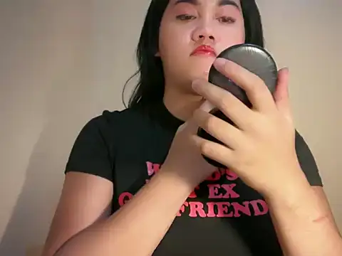 MephiticChateau webcam