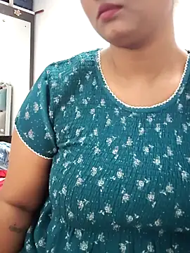 Marathi_khushi1 webcam