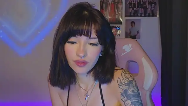 Moonlightt_21 webcam