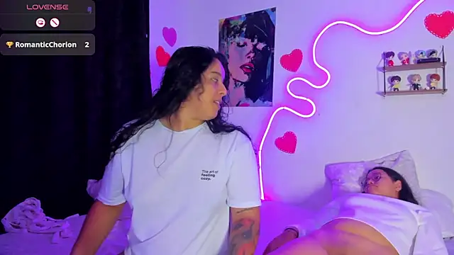 Dilan_and_Mia webcam