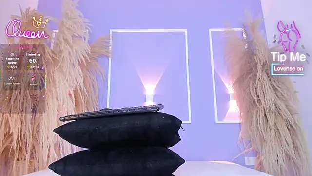 SunnyGilmoree webcam