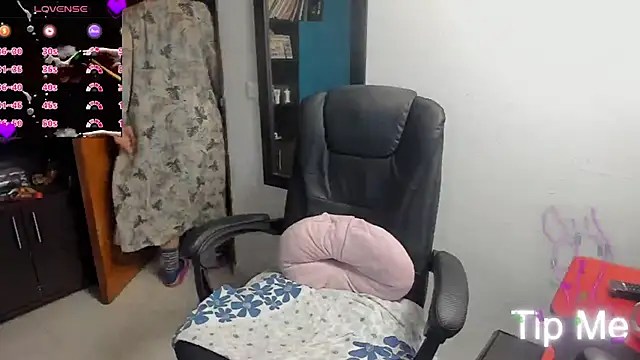 peanut_tangerine webcam