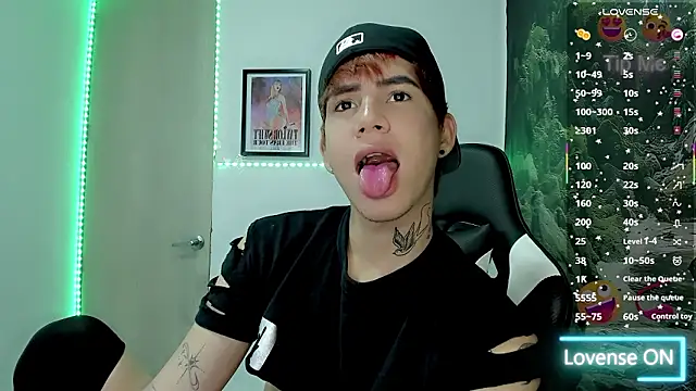 Tayson_Rivers webcam