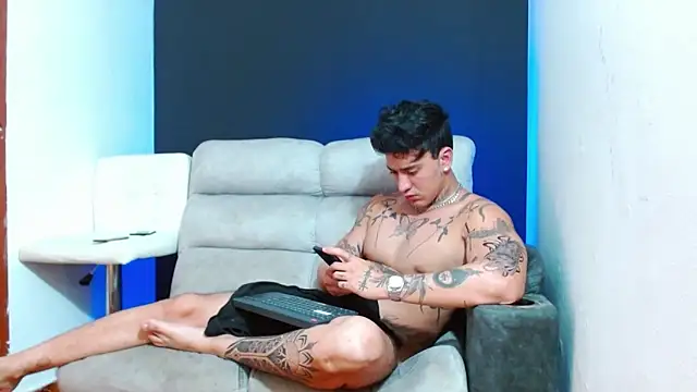 JUSTIN_FULLER1 webcam