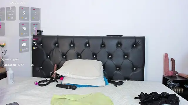 nyloncouple777 webcam