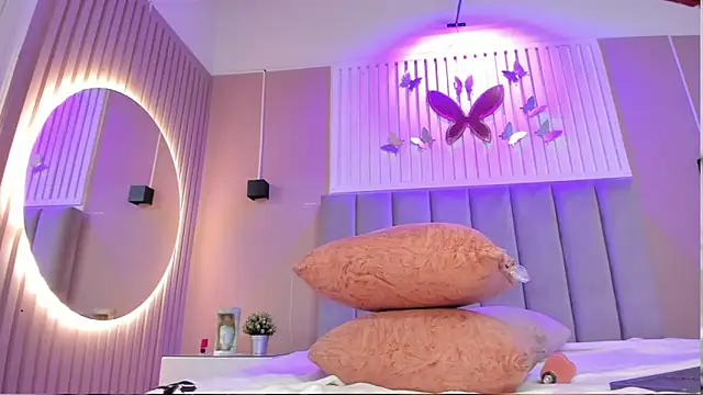 _Kailythompson webcam