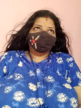 tamil_lathikaaa webcam