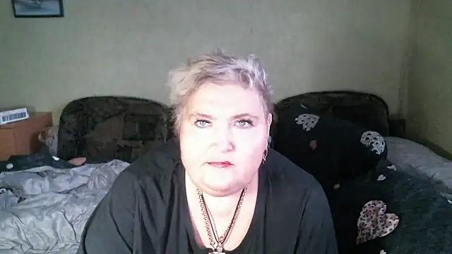 lana555 - Lana555's free webcam - UK Sex Cams