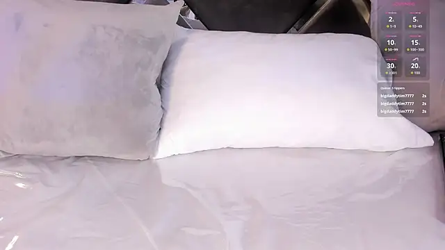 Ivonne_Millerr webcam