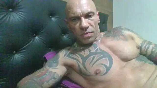 ArcanjoBlackxxx webcam