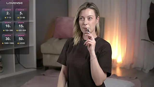 AnnastasiaMills webcam