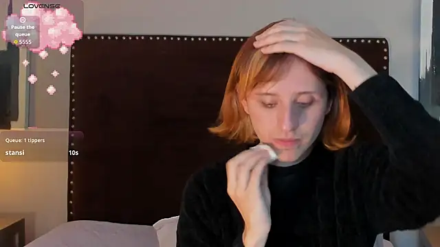 seraphine_star webcam