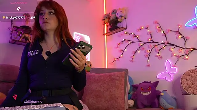 _Littlejenn__ webcam